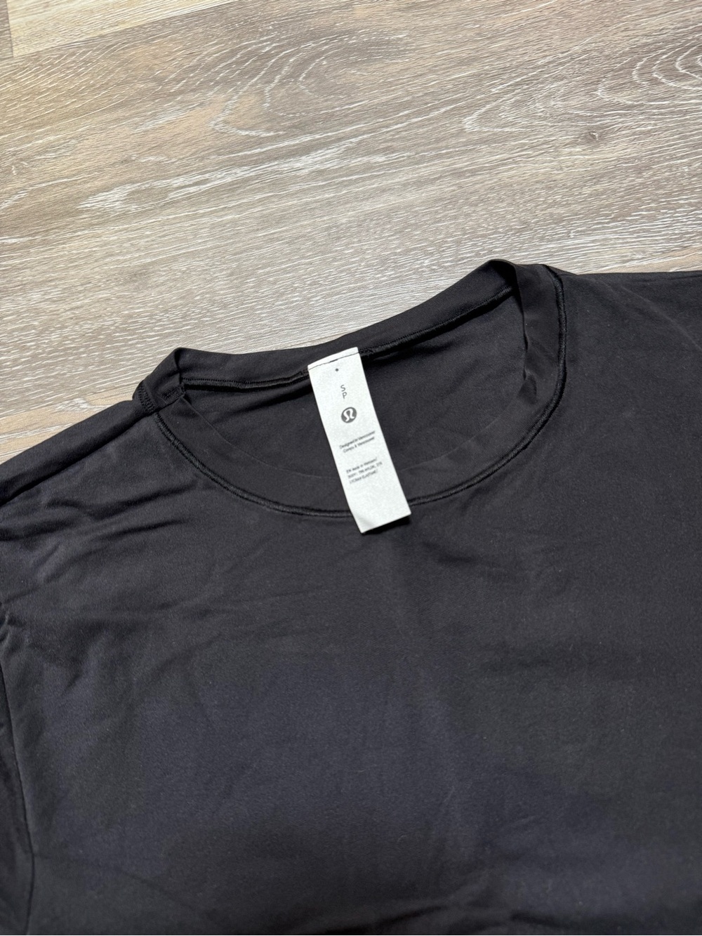 Lululemon Wundermost Crewneck T-shirt - Black - Picture 2 of 3